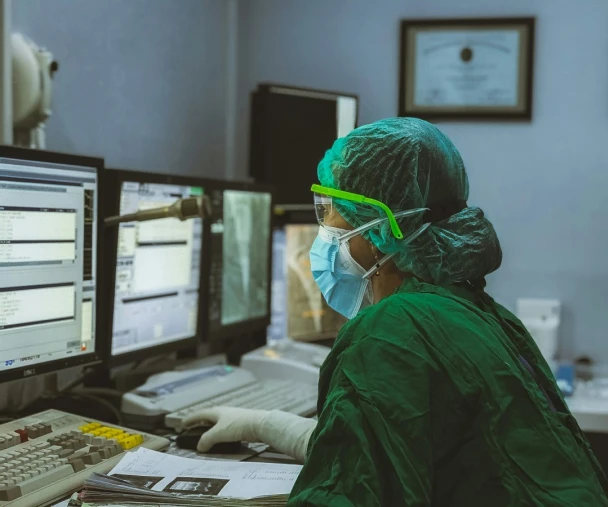 Risks and side effects of digital transformation in medicine