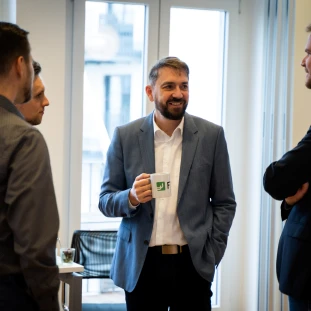Beim Empfang im FTAPI Office hatten die Teilnehmenden die Möglichkeit, sich mit dem ganzen FTAPI-Team auszutauschen.
