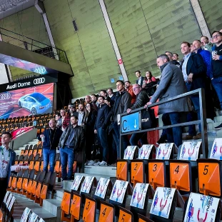 Bei der Führung durch den Münchner Audi Dome.